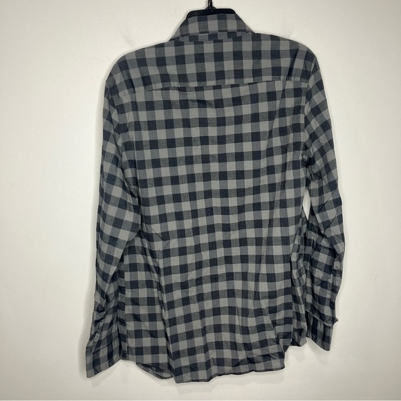 Lee black & gray checkered button down shirt size medium - Picture 5 of 5